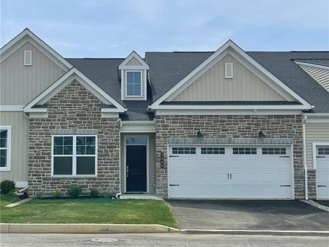 Townhouse for sale in Lehigh, Pennsylvania