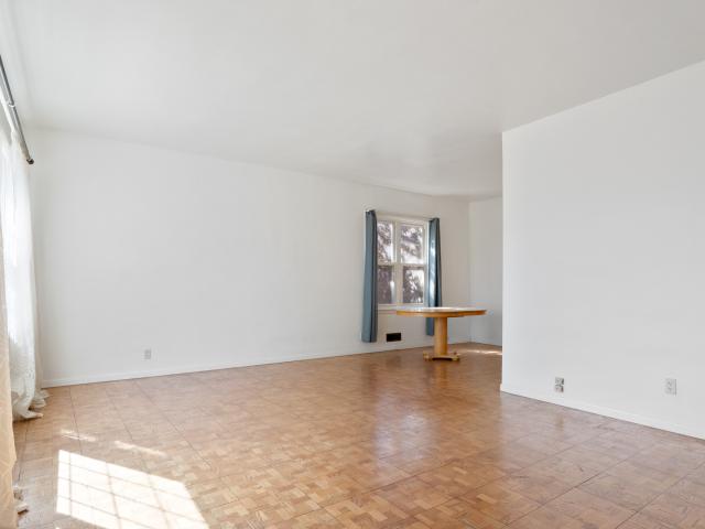 House for sale in Chicago Park, Illinois