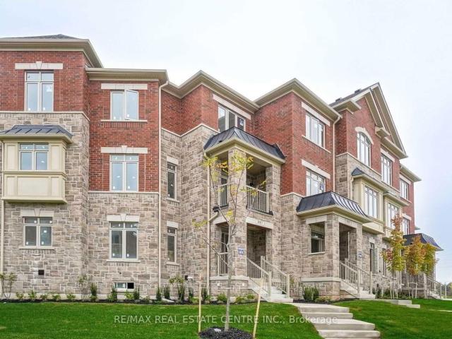 Townhouse for sale in Woburn, Ontario