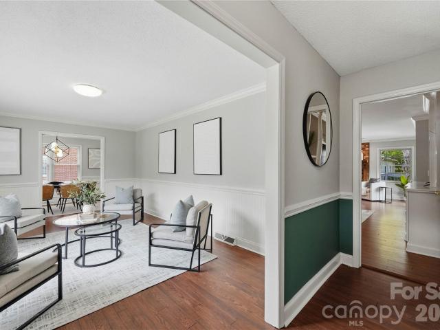 House for sale in Suburban Woods, Matthews