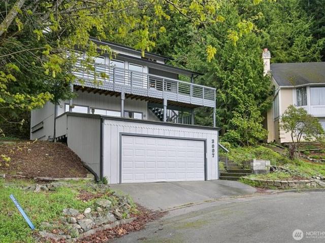 House for sale in Anacortes, Washington