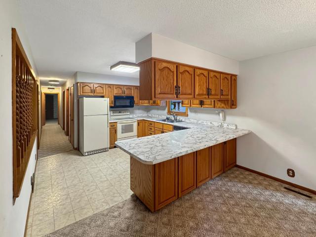 House for sale in Slayton, Murray County