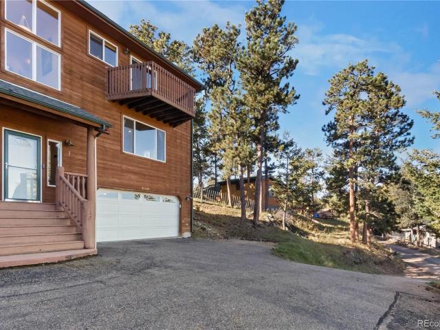 House for sale in Wah Keeney Park, Evergreen