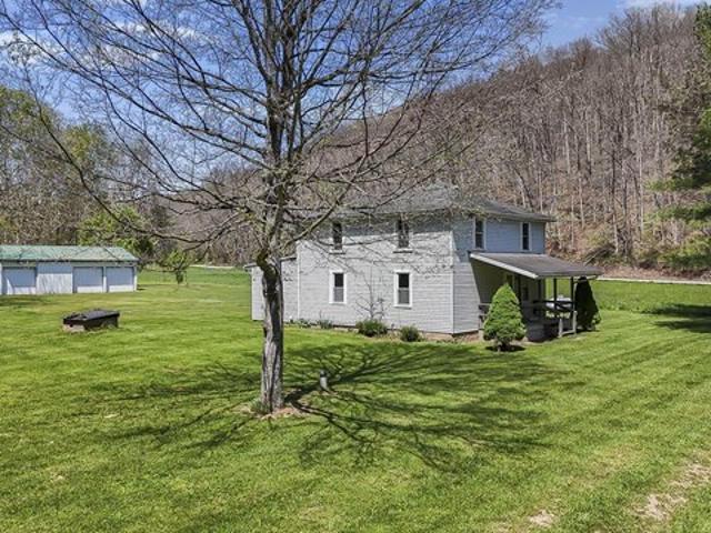 House for sale in Vinton, Ohio