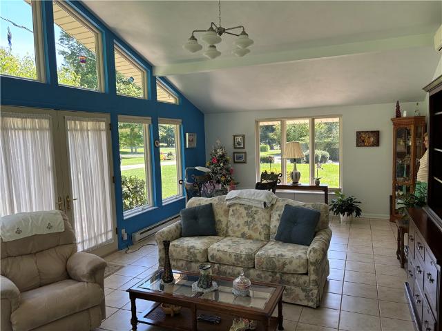 House for sale in Hostetter, Pennsylvania