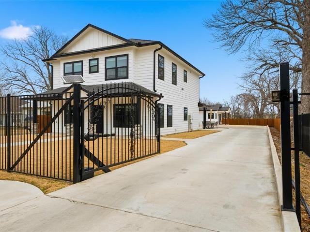 House for sale in Waco, Texas
