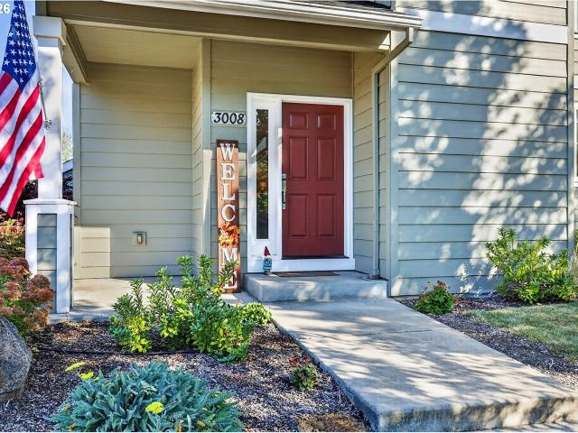 House for sale in Middle Terrace Neighborhood, Hood River