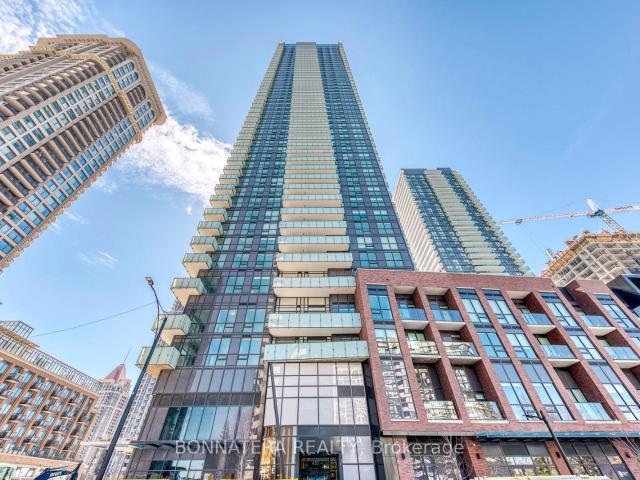 Condo for rent in City Centre, Mississauga