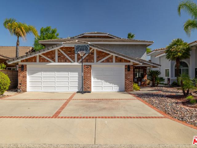 House for sale in Canyon Lake, Riverside County