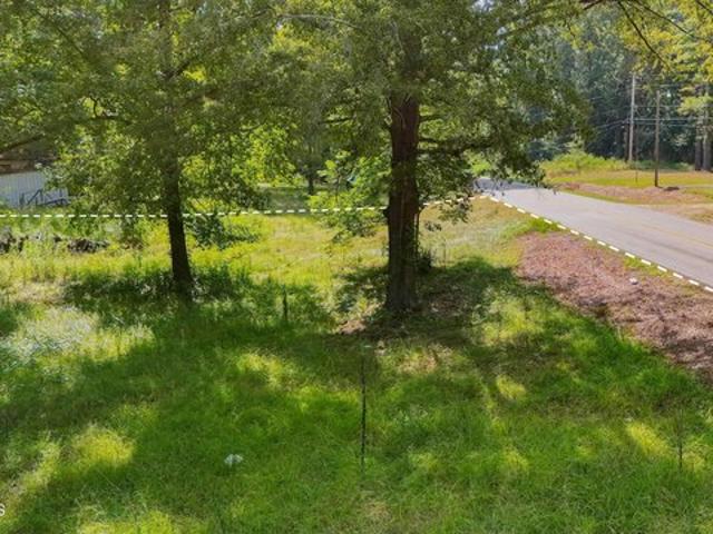 Land for sale in Nettleton, Mississippi