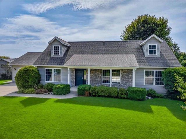 House for sale in Cross Plains, Wisconsin