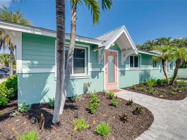 Condo for sale in Bradenton Beach, Florida