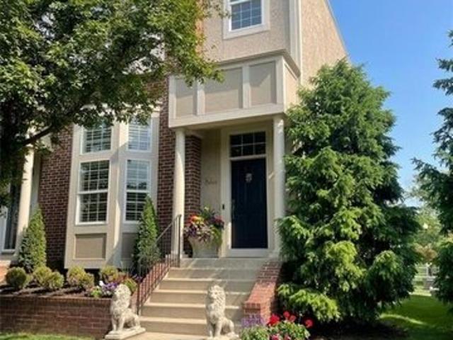 Townhouse for sale in Missouri