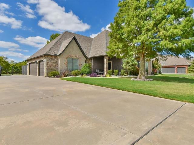 House for sale in The Willows, Moore