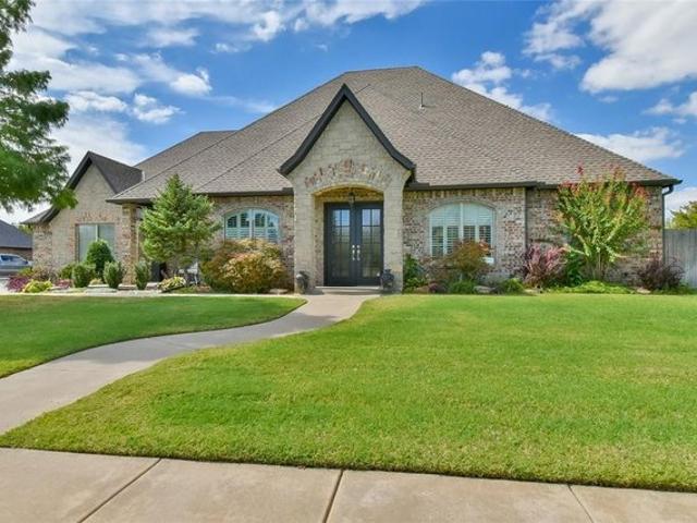House for sale in The Willows, Moore