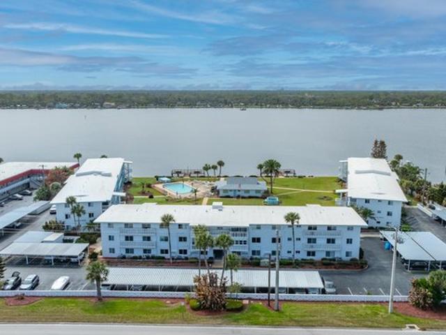 Condo for sale in Daytona Beach, Florida