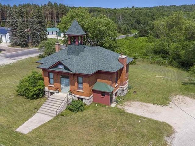 House for sale in Harbor Springs, Michigan