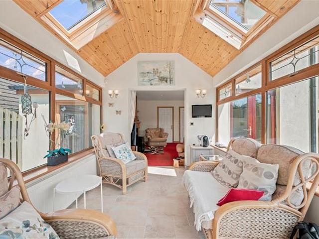 Detached House for sale in Loch Garman, North Tipperary