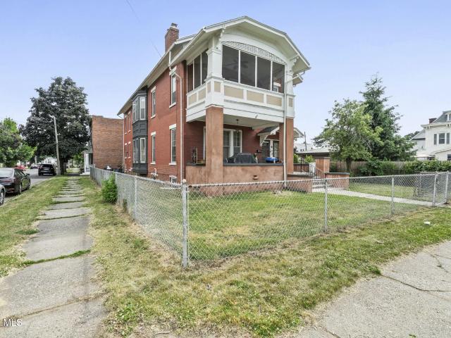 House for sale in Watervliet, New York