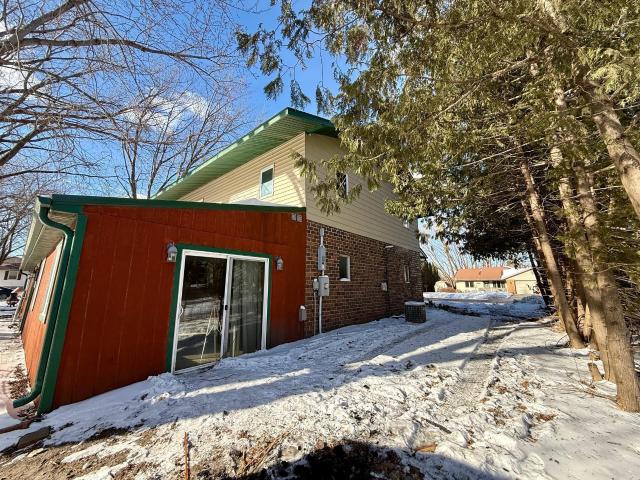 House for sale in Waseca, Minnesota