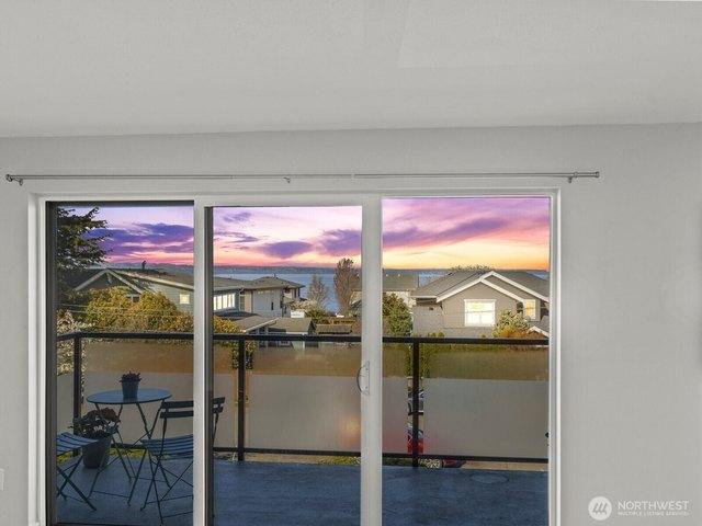 Condo for sale in Edmonds, Washington