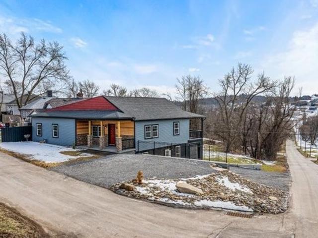 House for sale in Atlasburg, Pennsylvania