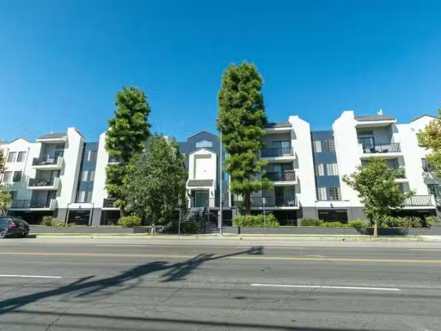 Condo for rent in Van Nuys, Sherman Oaks Neighborhood Council District