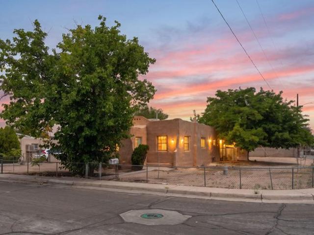 House for sale in New Mexico