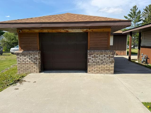 House for sale in West Concord, Minnesota
