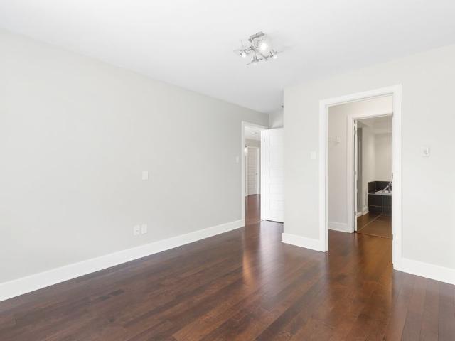 Apartment for rent in Duvernay, Laval (région administrative)