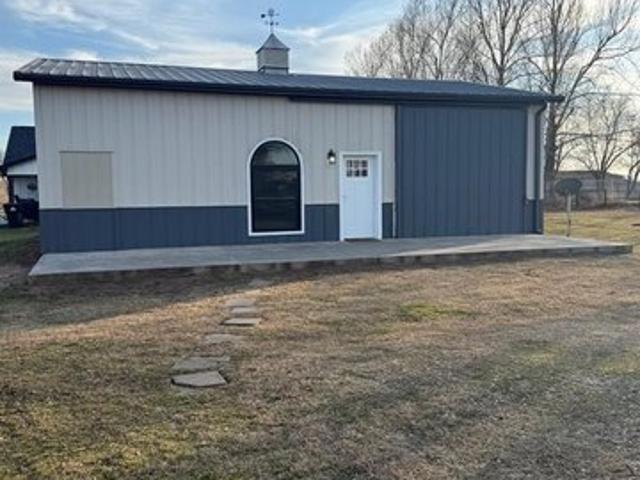 House for sale in Mcloud, Oklahoma