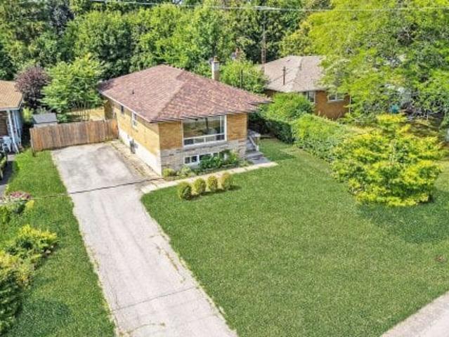 House for sale in Oakville, Ontario