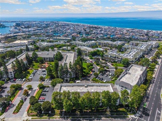 Condo for sale in Newport Beach, Orange County