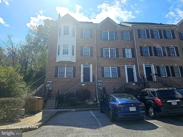 Townhouse for sale in Virginia