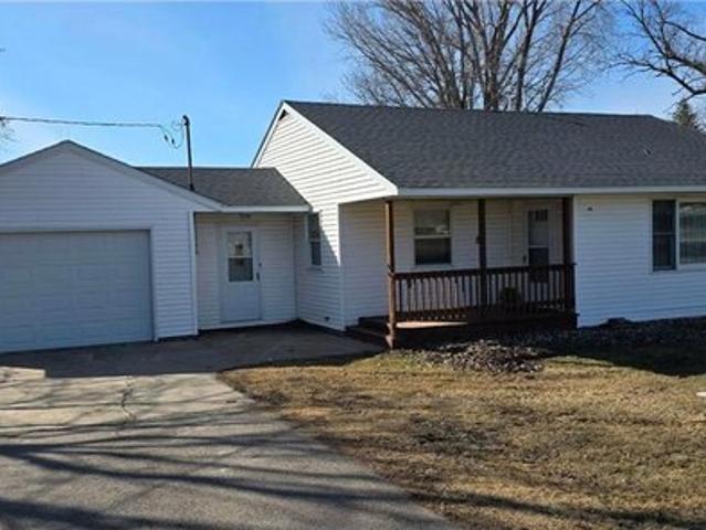 House for sale in Hollandale, Minnesota