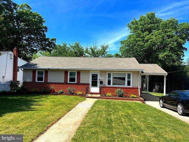 House for sale in Linthicum Heights, Maryland