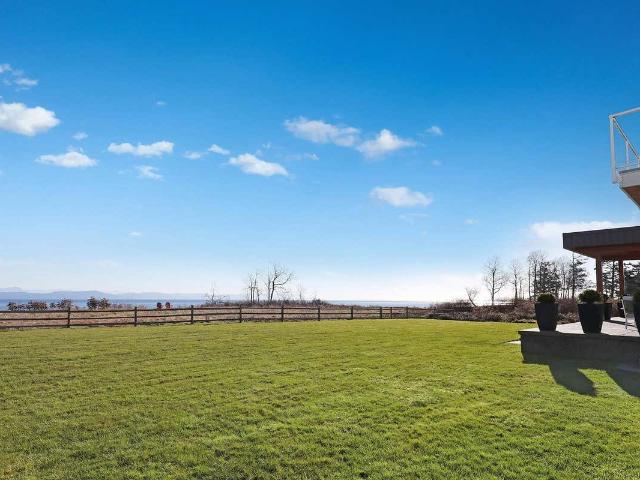 House for sale in Comox, British Columbia