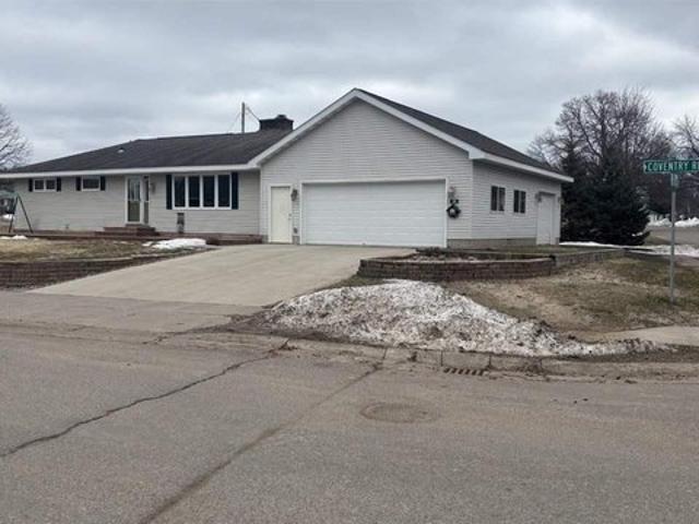 House for sale in Hoyt Lakes, Minnesota