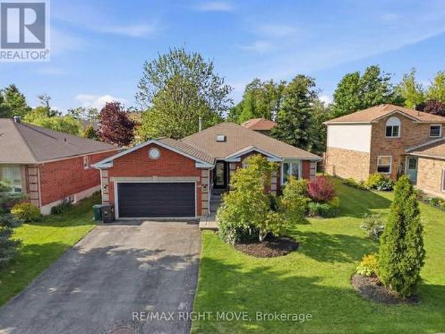 House for sale in Barrie, Ontario