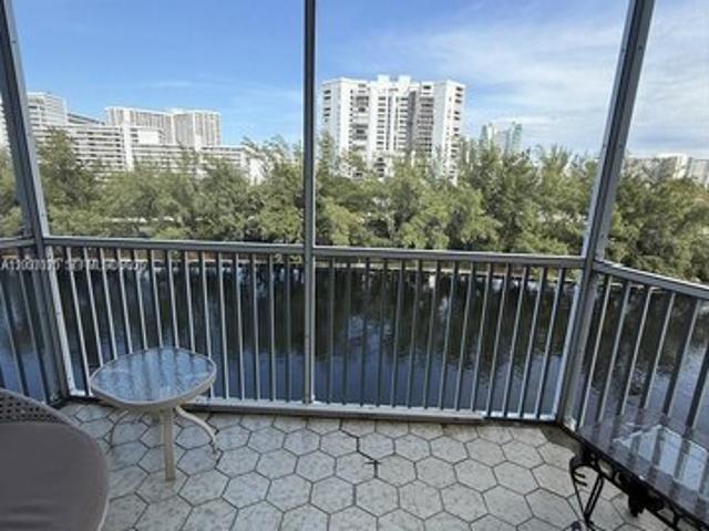 Condo for sale in Hallandale, Florida