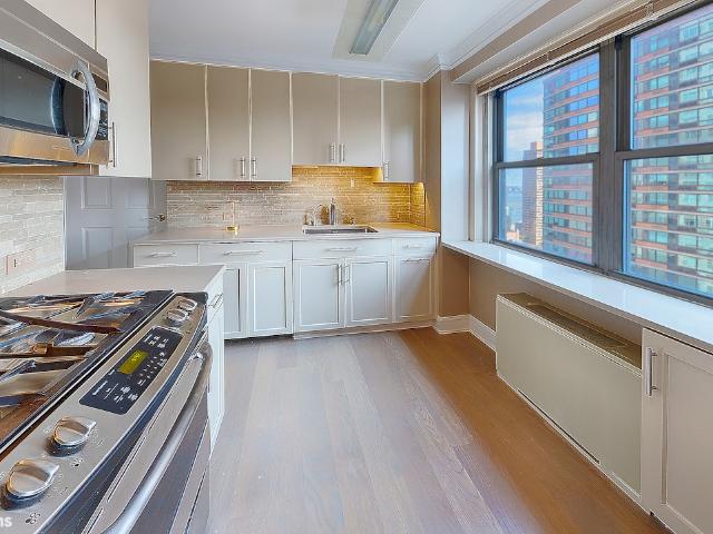Apartment for sale in Arverne, New York