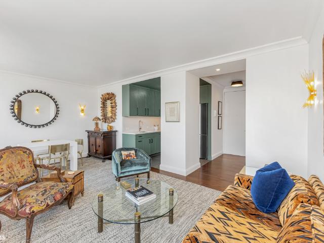 Apartment for sale in Arverne, New York