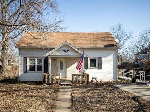 House for sale in Windsor, Missouri
