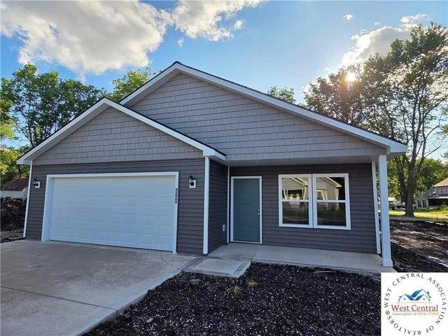 House for sale in Clinton, Henry County