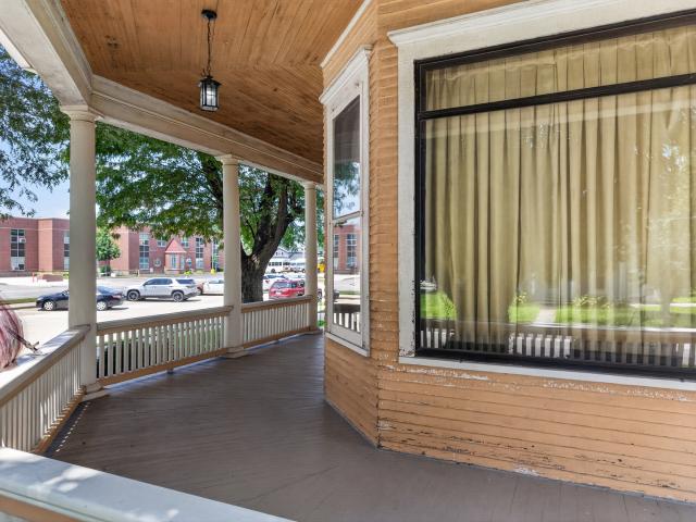 House for sale in Ottawa, Illinois