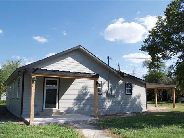 House for sale in Three Rivers, Texas