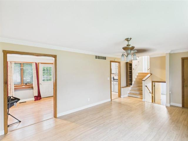 House for sale in La Monte, Missouri