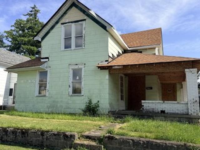House for sale in Winchester, Indiana