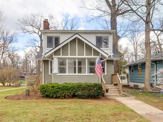 House for sale in Lake Bluff, Illinois