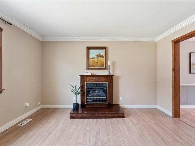 House for sale in La Monte, Missouri